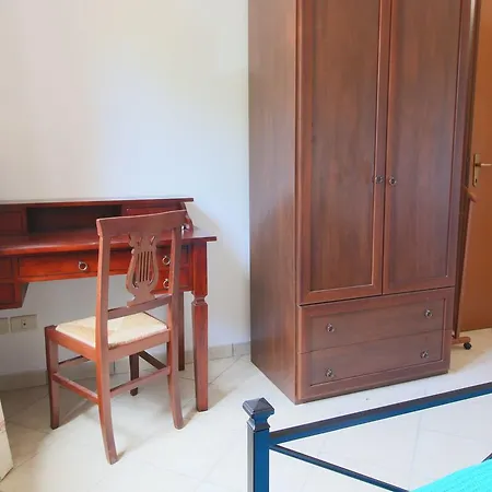 Ginestra Tatil Evi